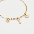 Charm-Armband in 18k Gelbgold, personalisierbar mit Anhängern